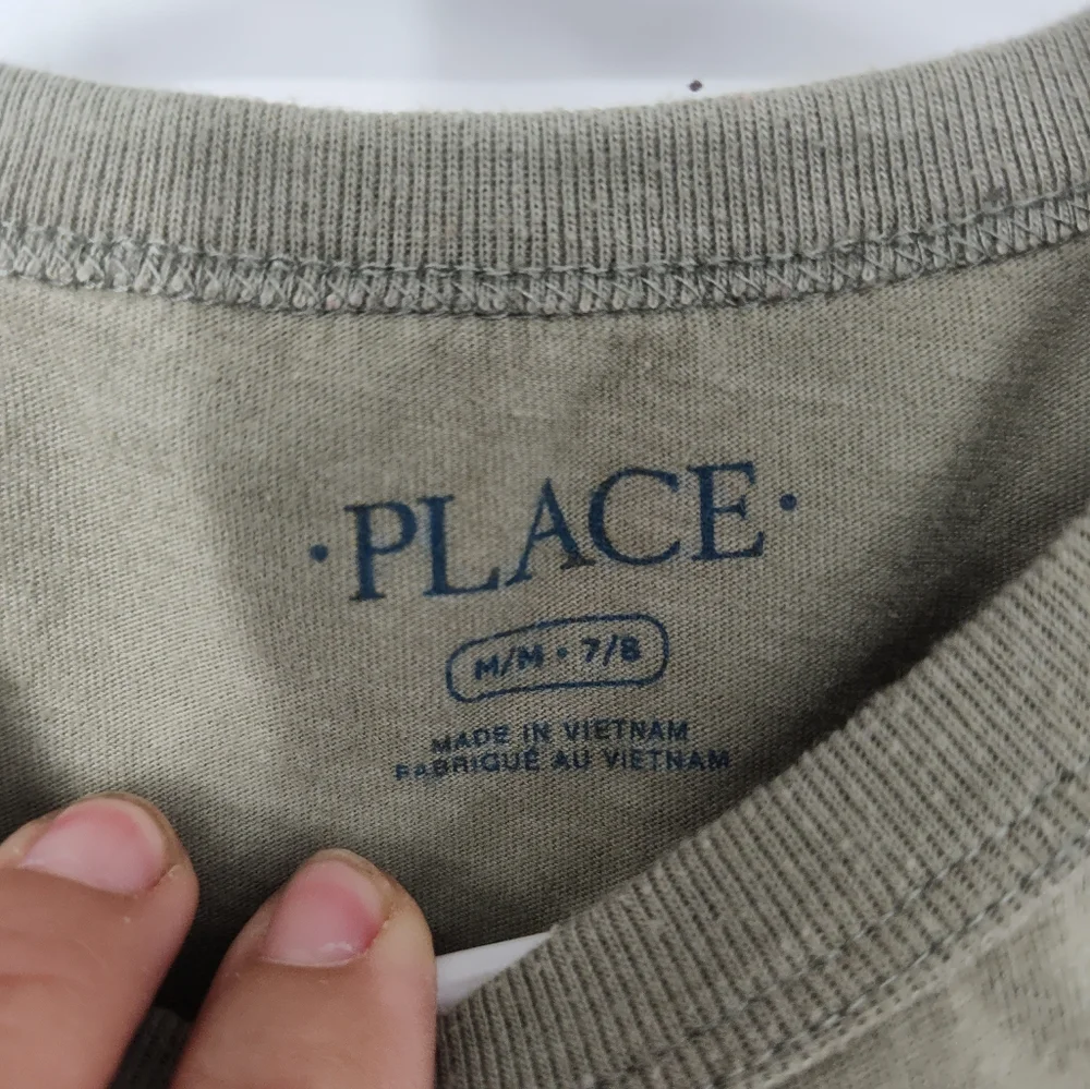 The Children's Place Olive Green Graphic Tee Size Kids Medium 7/8